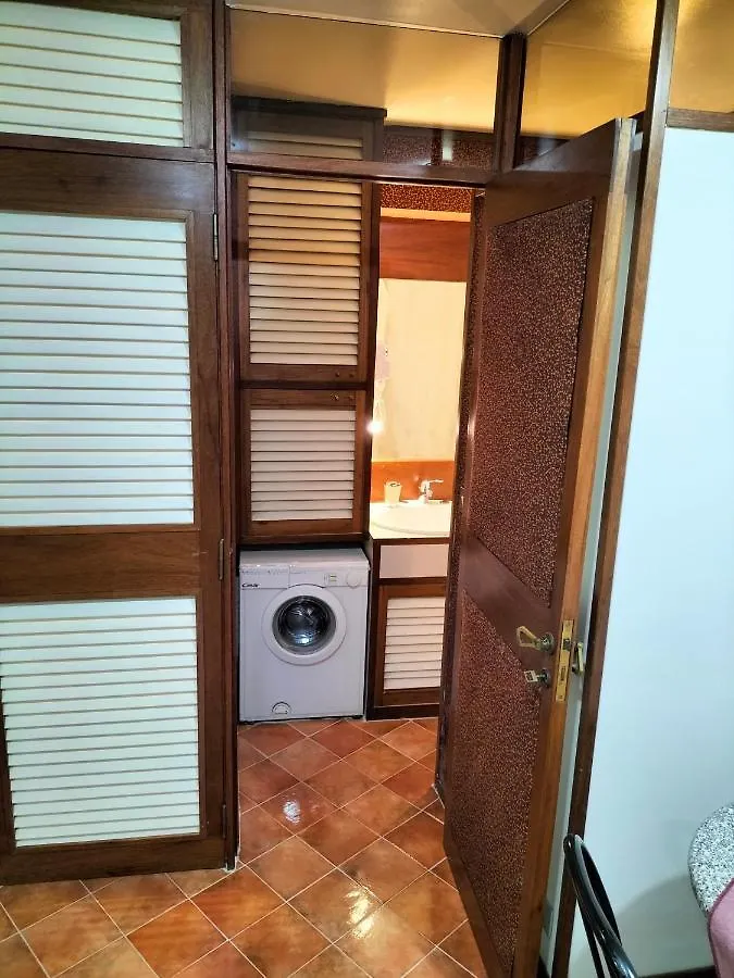 Casuzza Casa Vacanze Palermo 0*,  Italy